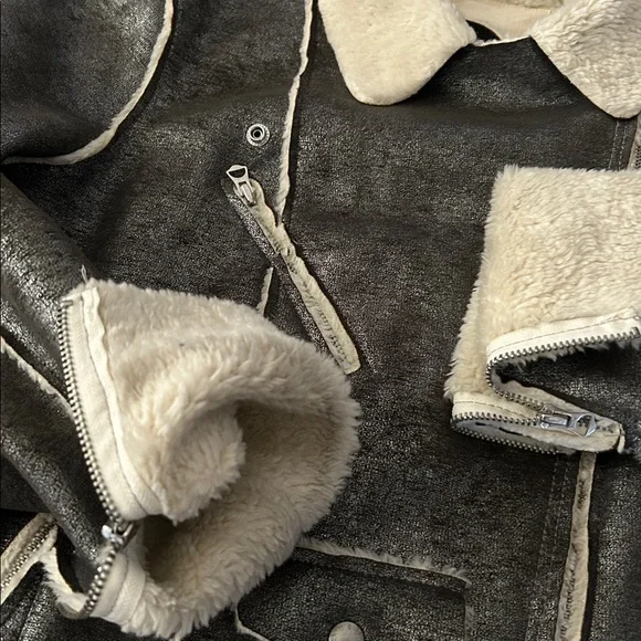 Stunning Ralph Lauren Denim & Supply
Faux Leather Sheepskin Moto Jacket Fits M-L - Picture 11 of 12